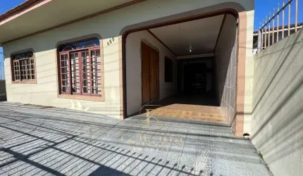 Casa em Praia Comprida, São José/SC
