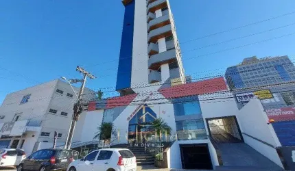 Sala à venda no bairro Campinas - São José/SC