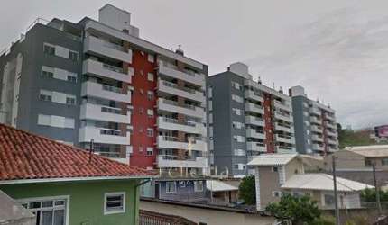 Apartamento em Praia Comprida, São José/SC