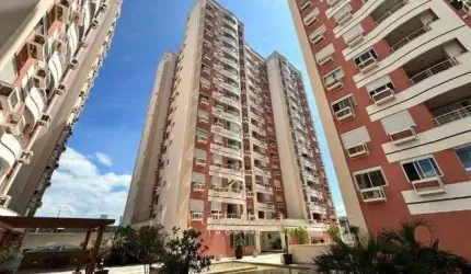 Apartamento com Terraço à Venda com 2 dormitórios em condomínio club