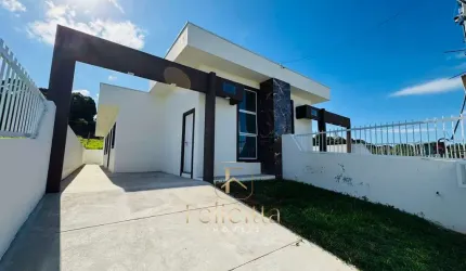 Casa com 03 dormitórios 01 suíte em Areias, São José/SC