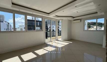 Cobertura Duplex com 03 suites no Centro em Florianópolis/SC