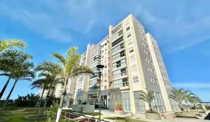Apartamento com 03 dormitórios 01 suíte no bairro Serraria em São José/SC