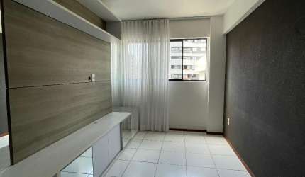 Alugo apartamento com 02 quartos na Ponta Verde