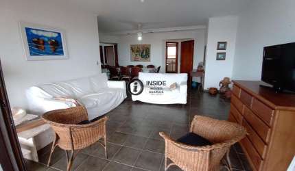 Apartamento com lazer à 200 metros da praia