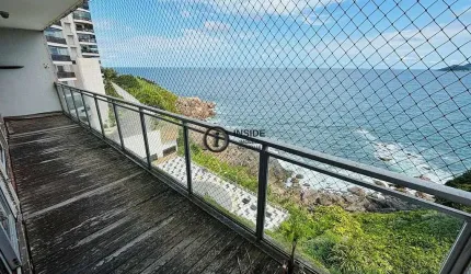 Apartamento com vista total mar de 3 quartos
