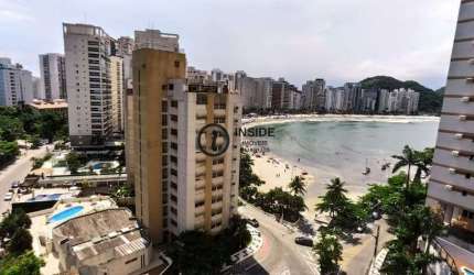 Apartamento decorado, com 3 quartos vista mar