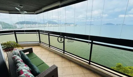 Apartamento com 4 suítes vista mar nas Astúrias