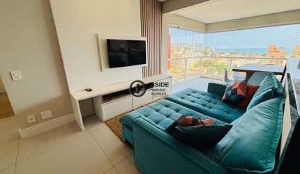 Apartamento de 2 quartos e vista mar na enseada