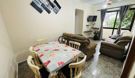 Apartamento de 2 quartos sendo 1 suíte na enseada