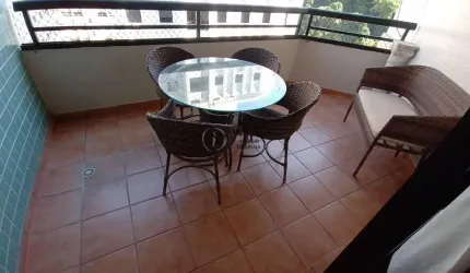 Apartamento de 3 quartos com fácil acesso à praia