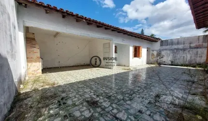 Casa para reforma perto da praia do mar casado