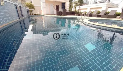 Sobrado em condomínio próximo à praia da enseada