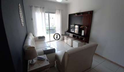 Apartamento decorado para locação anual na enseada