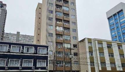 1 vaga de garagem com sacada