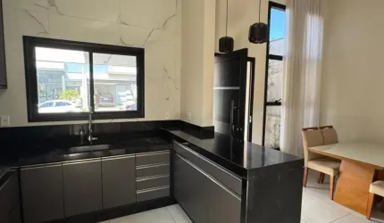 Casa Disponível para Venda ou Locação no Condomínio Jardins dos Impérios em Indaiatuba-SP