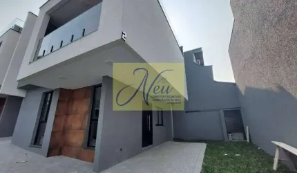 Sobrado em condominio, 3 quartos com suite e terraço Uberaba- Curitiba/PR