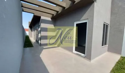 Casa a venda  com 3 quartos, suíte e quintal- S. Marcos- SJP