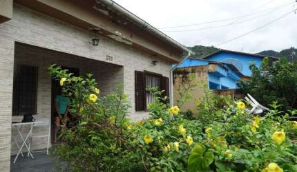 Casa à Venda - Rio do Ouro, Caraguatatuba - 128m2  - 3 Quartos