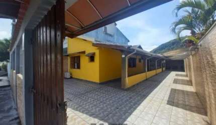 Casa à Venda - Balneário Forest, Caraguatatuba - 160m2  - 2 Quartos