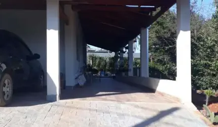 Duas casas independente para venda em Vinhedo em terreno de 565,00 metros
