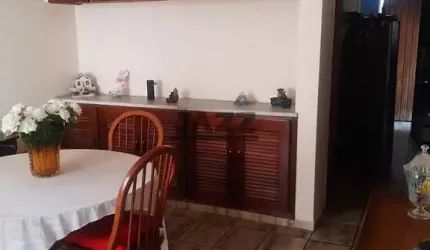 Sobrado à venda no Centro de Mogi das Cruzes - Ideal para residência ou uso comercial!
