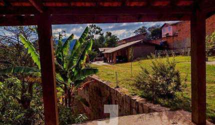 Chácara à Venda - Condomínio Parque Suíço, Valinhos - 2.000m2  - 4 Quartos