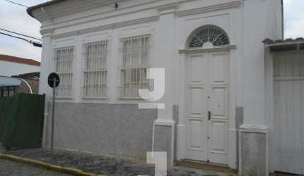 Casa à Venda - Centro, Amparo - 190m2  - 3 Quartos