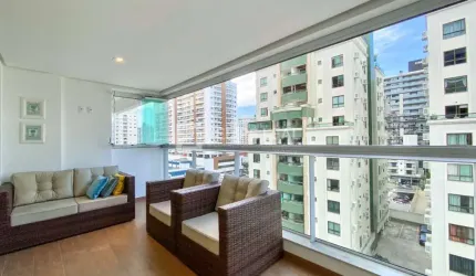Apartamento em Campinas - São José, SC