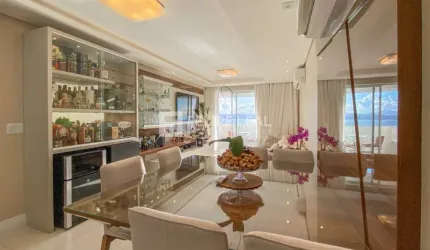 Apartamento em Agronômica  -  Florianópolis