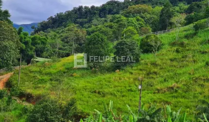 Chácara em Vargem Grande - Águas Mornas, SC