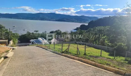 Lote / Terreno em Caeira do Norte - Governador Celso Ramos, SC