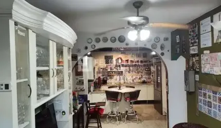 Casa em Ipiranga  -  São José