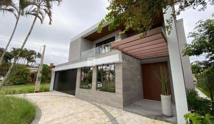 Casa em Jurerê Internacional  -  Florianópolis