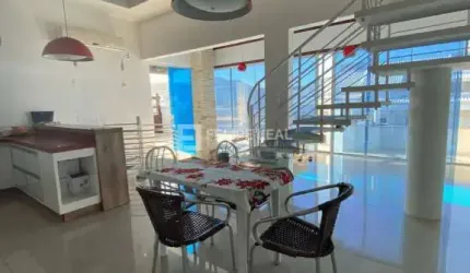 Cobertura triplex em Ingleses do Rio Vermelho - Florianópolis, SC