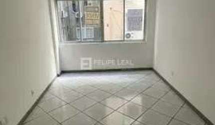 Apartamento em Centro  -  Florianópolis