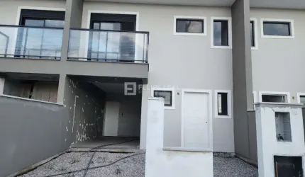 Sobrado em Pinheira - Palhoça, SC
