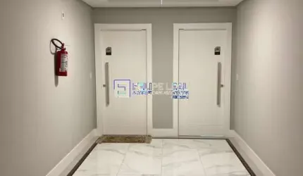 Apartamento em Campinas - São José, SC
