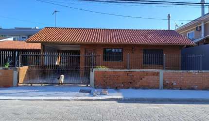 Casa em Ponta das Canas  -  Florianópolis