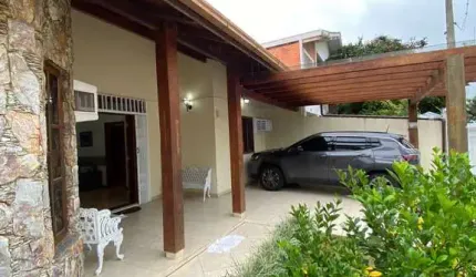 Casa em Canasvieiras  -  Florianópolis