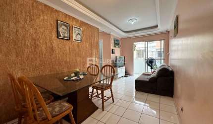 Apartamento de 03 dormitórios em Forquilhinhas  -  São José