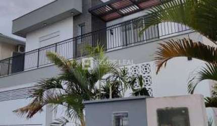 Casa em Bairro Pedra Branca  -  Palhoça