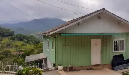 Sítio em Jardim Janaína  -  Biguaçu