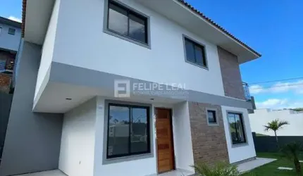Casa Sobrado em Altos de Potecas - São José, SC