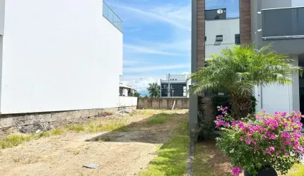 Lote / Terreno em Bairro Deltaville  -  Biguaçu