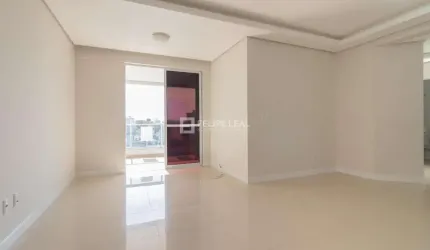 Apartamento em Barreiros - São José, SC