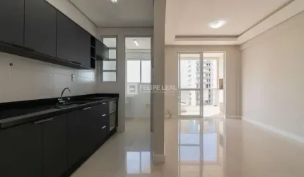 Apartamento em Barreiros - São José, SC