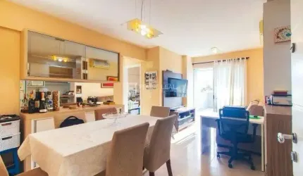 Apartamento em Campinas - São José, SC