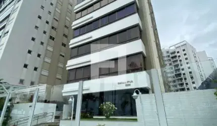 Apartamento em Agronômica  -  Florianópolis