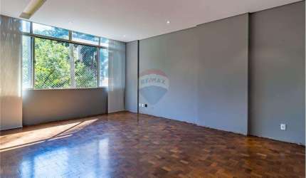 Apartamento à venda: 112 m² de área útil, com 03 quartos (sendo 1 suíte adaptada), 01 vaga coberta, no Cambuí, Campinas/SP.